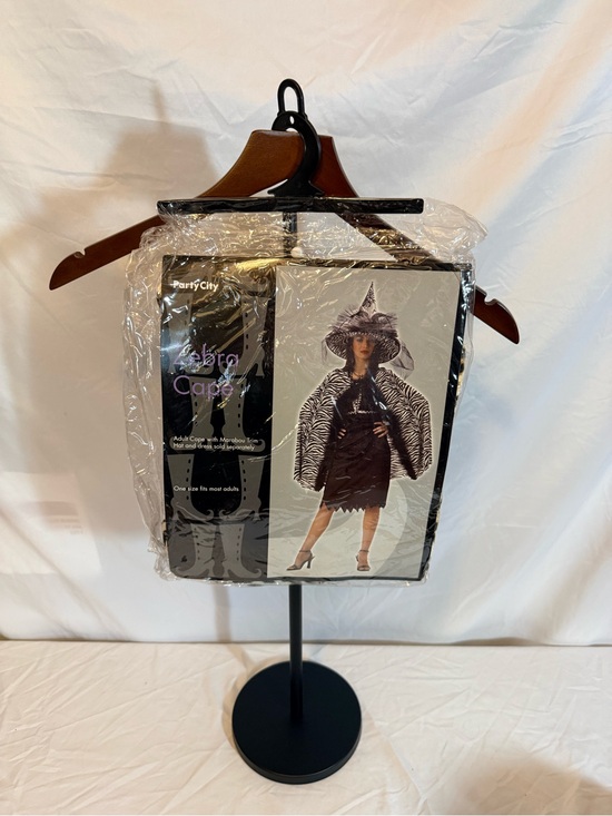 Party City Other - Party City Black and Brown Cheetah Print Cape